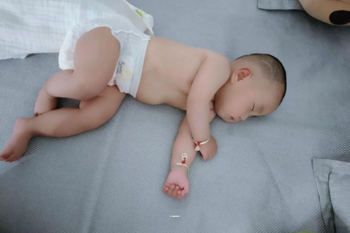 无棣没满月的宝宝